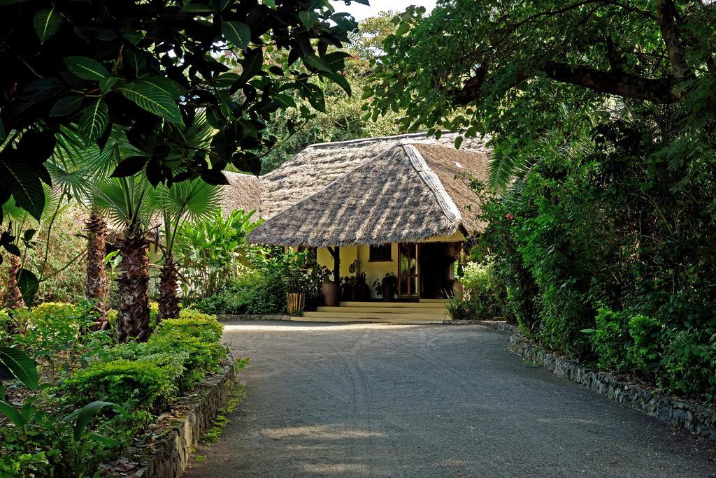 Moivaro Coffee Lodge Arusha Bagian luar foto